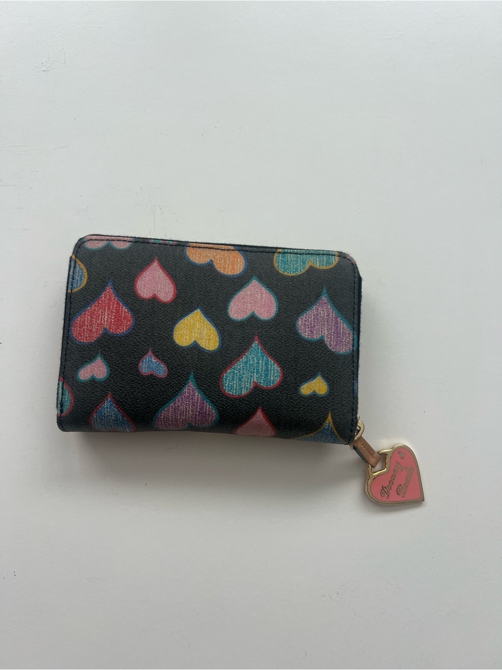 Dooney & Bourke Heart-Print Zip Vintage Wallet